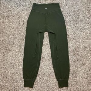 Lululemon Women's Green Joggers-tracksuits